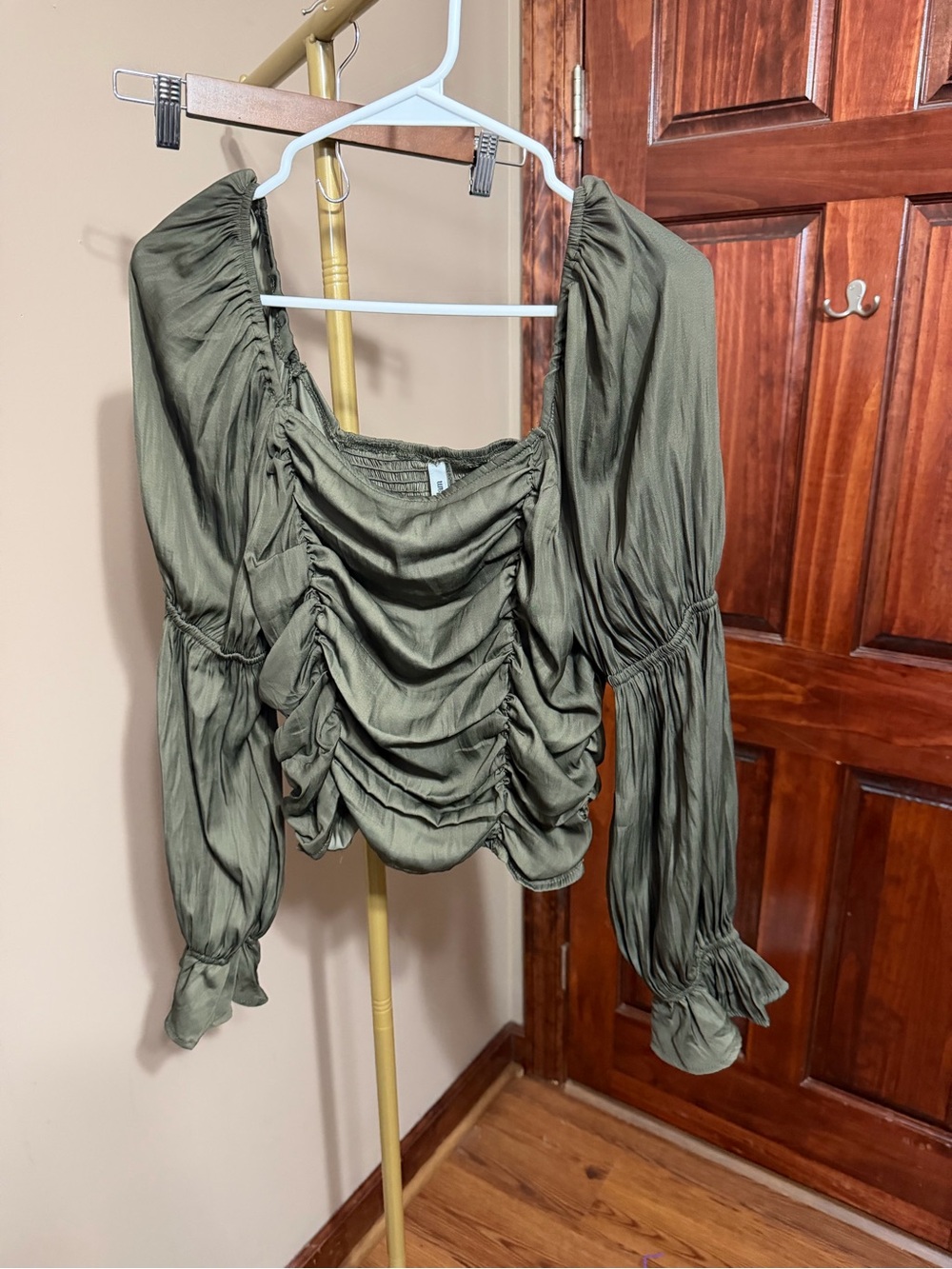 glam Olive Green Ruched Long-Sleeve Blouse